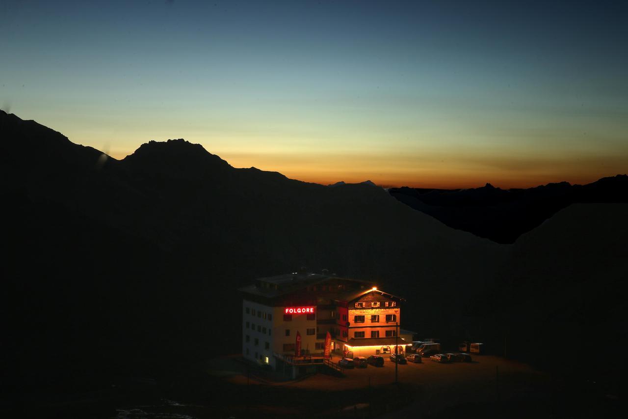 Hotel Folgore Gebirgspass Stilfser Joch Exterior foto